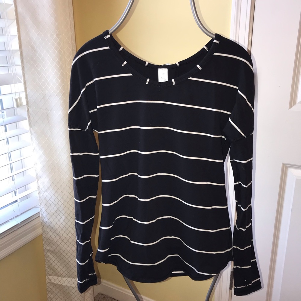 Ivivva long sleeve shirt